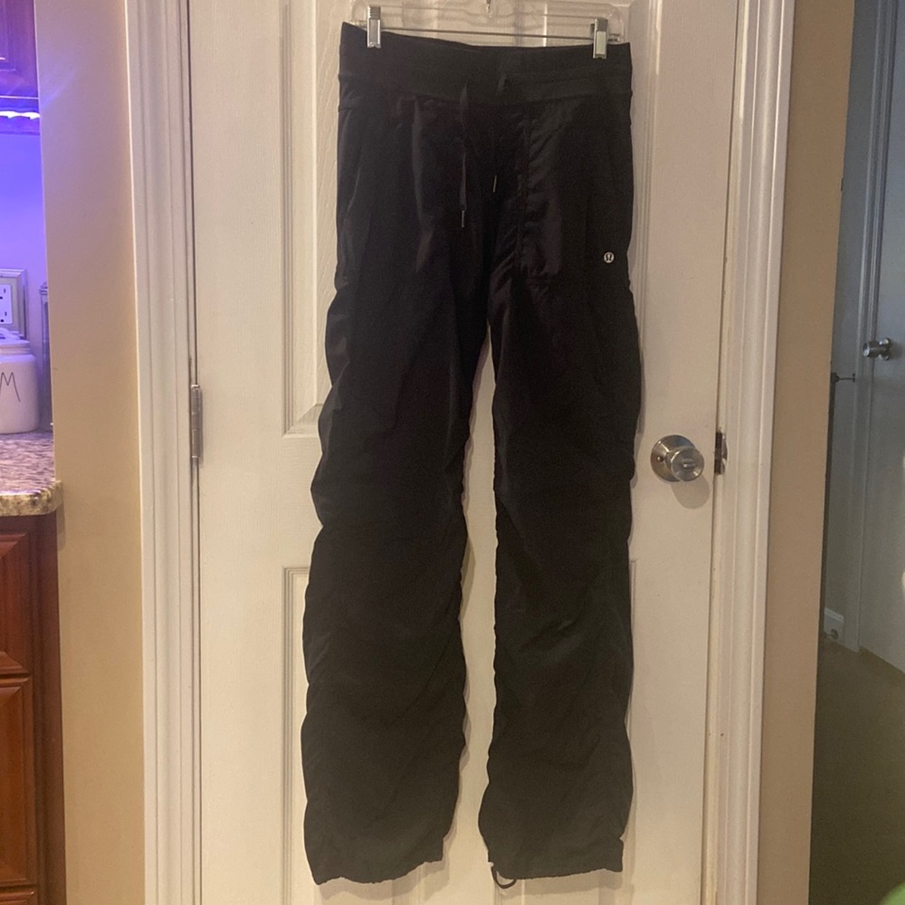 Womens Lululemon dance studio unlined
